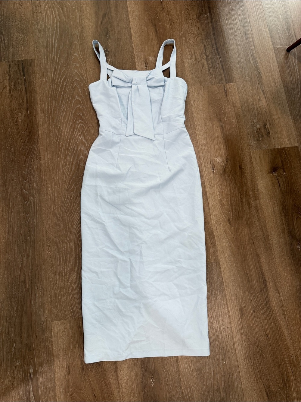 Elegant Light Blue Midi Dress with Bow Detail